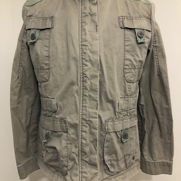 Womens Gray Jacket. Large - Picture 2 of 6